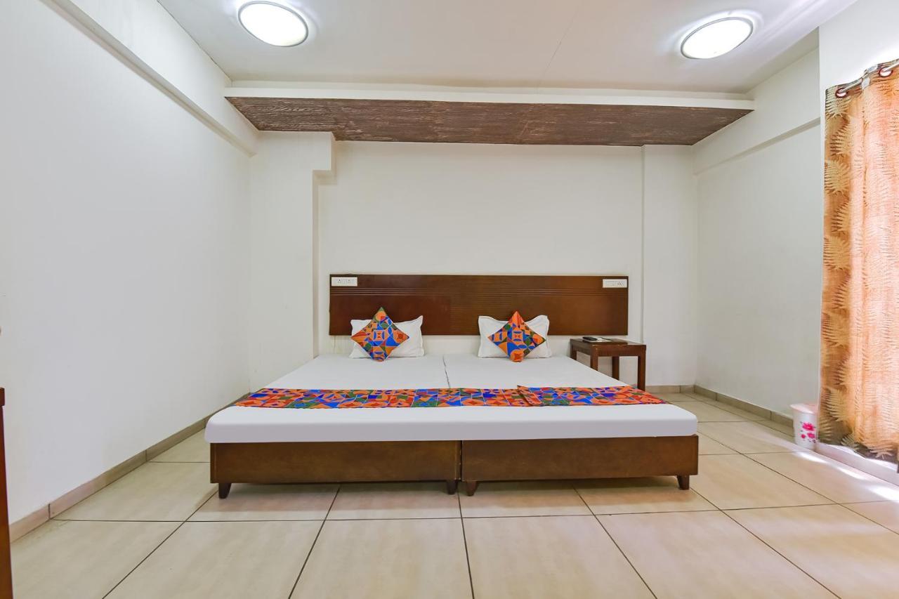 Fabhotel Gl Residency - Satellite Ahmedabad Bagian luar foto