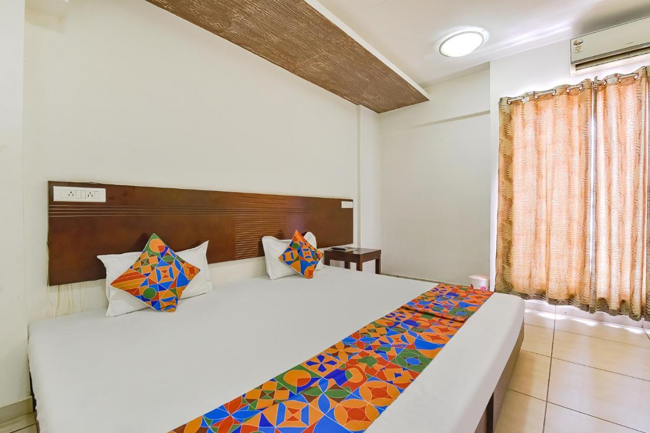 Fabhotel Gl Residency - Satellite Ahmedabad Bagian luar foto