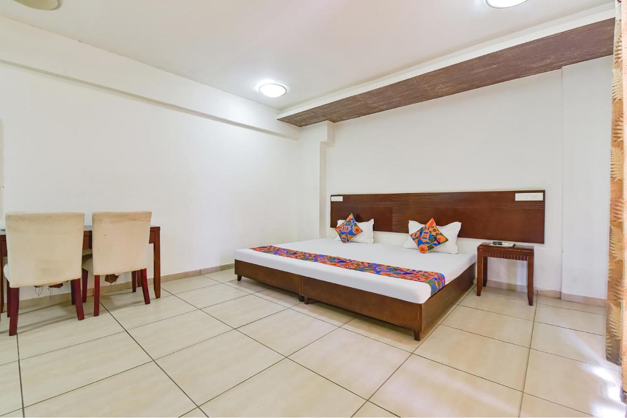 Fabhotel Gl Residency - Satellite Ahmedabad Bagian luar foto